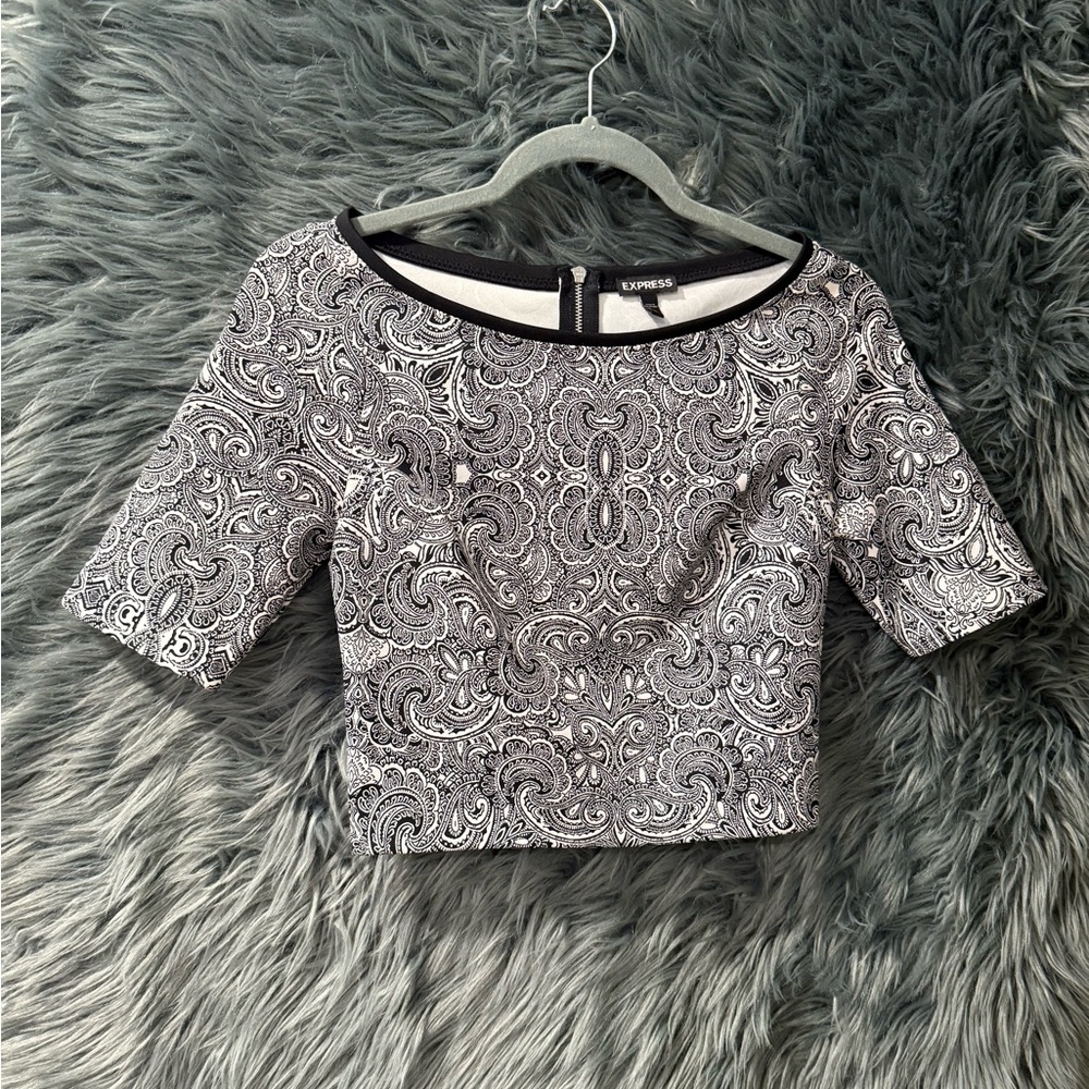 Express Cropped Blouse (Full Matching Set Available) - Size XS | Color: Black